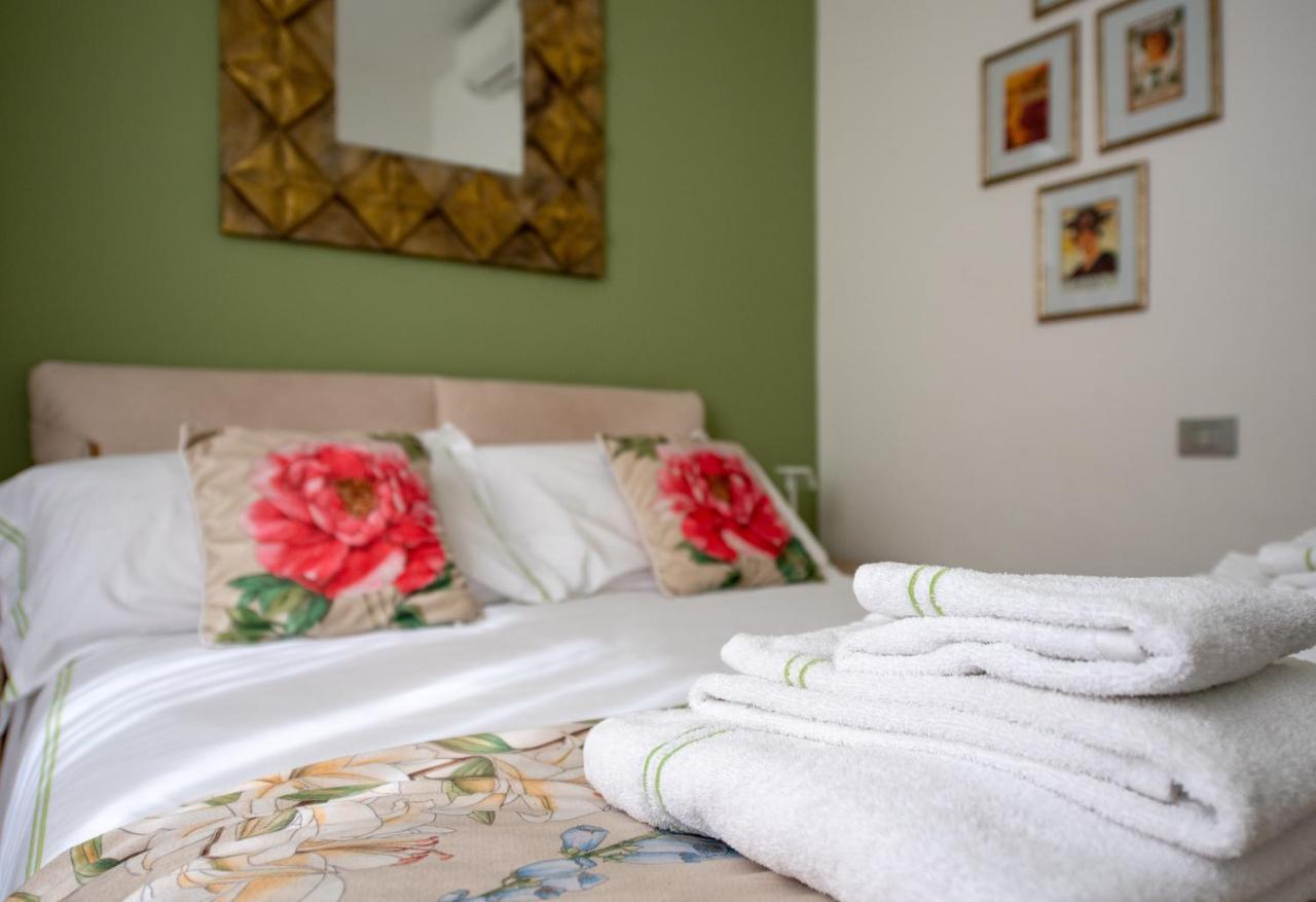 Apartamento Residenza Belle Époque Milán Exterior foto